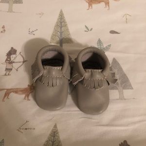Freshly Picked size 0 gray moccasins